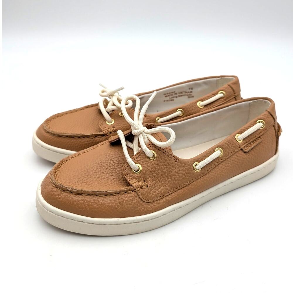 Cole Haan Nantucket Boat Shoes Round Toe Womens Biscuit Leather Size US7B EU37.5